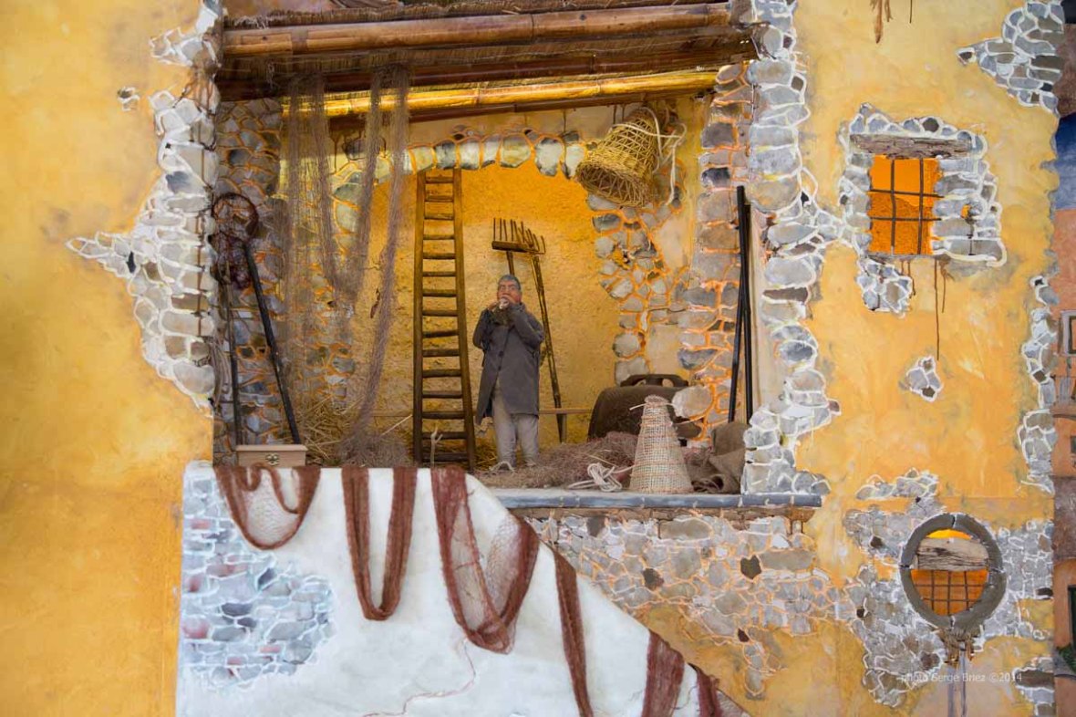 Creche of the Madonna della Nueve Church, Lipari photographed by Serge Briez ©2014 Cap médiations, Thera Explorer