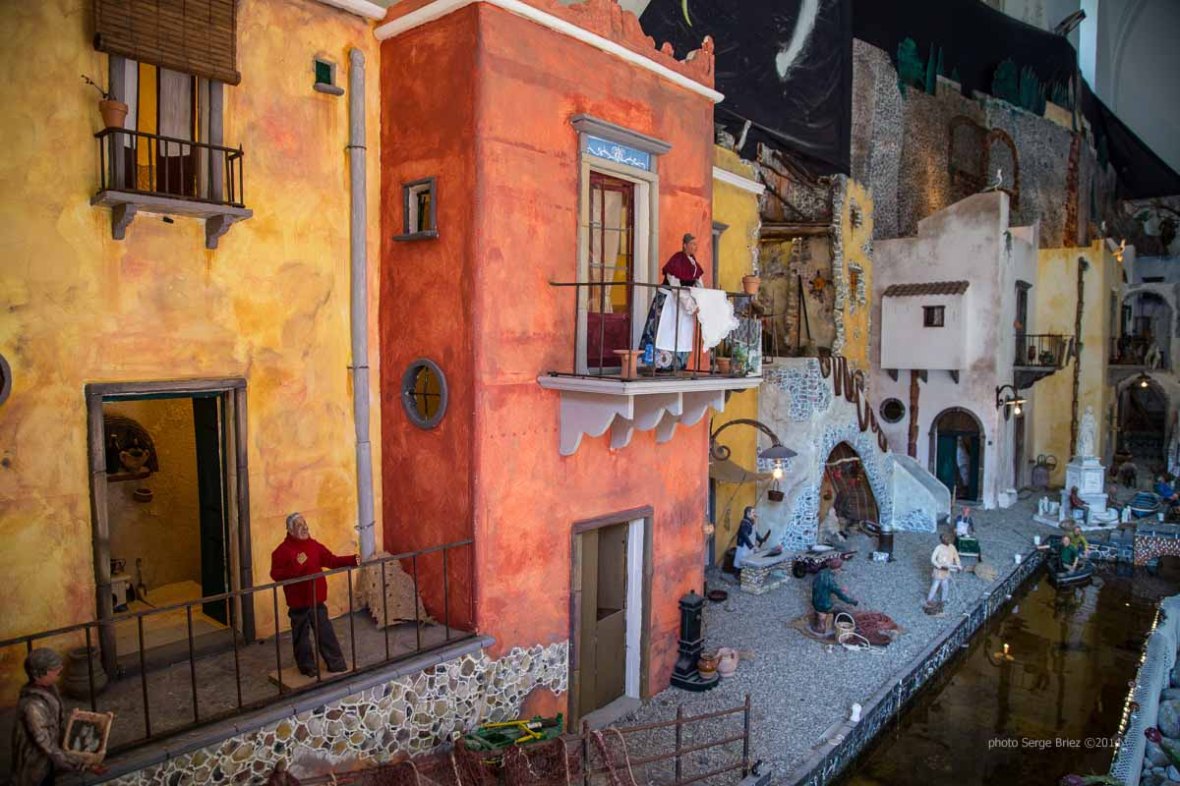 Creche of the Madonna della Nueve Church, Lipari photographed by Serge Briez ©2014 Cap médiations, Thera Explorer