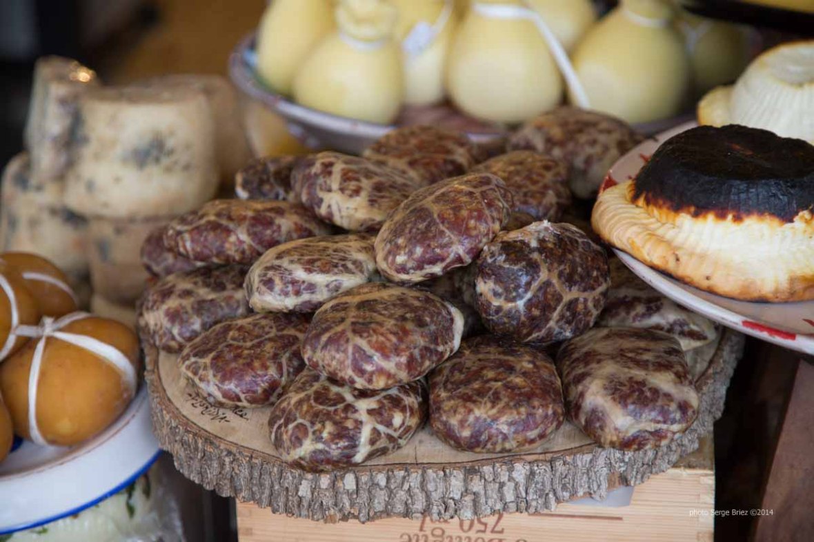 Portfolio Syracuse Food, pâtés, Syracuse market photographed by Serge Briez ©2014 Cap médiations, Thera Explorer