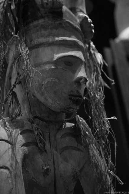 Primitive art, anthropomorphic masks, in museum quai Branly photographed by Serge Briez, ©2014 Cap médiations