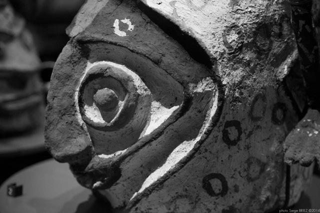 caps masks, Vanuatu, Primitive art,in museum quai Branly photographed by Serge Briez, ©2014 Cap médiations