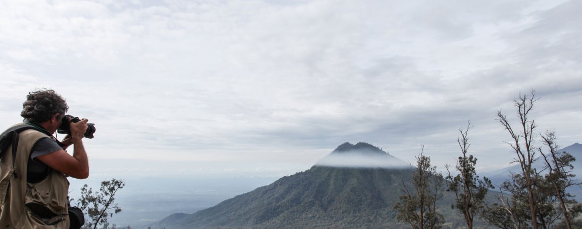 SERGE BRIEZ photographer in Java, Photography Copyright ©Cap médiations 2014