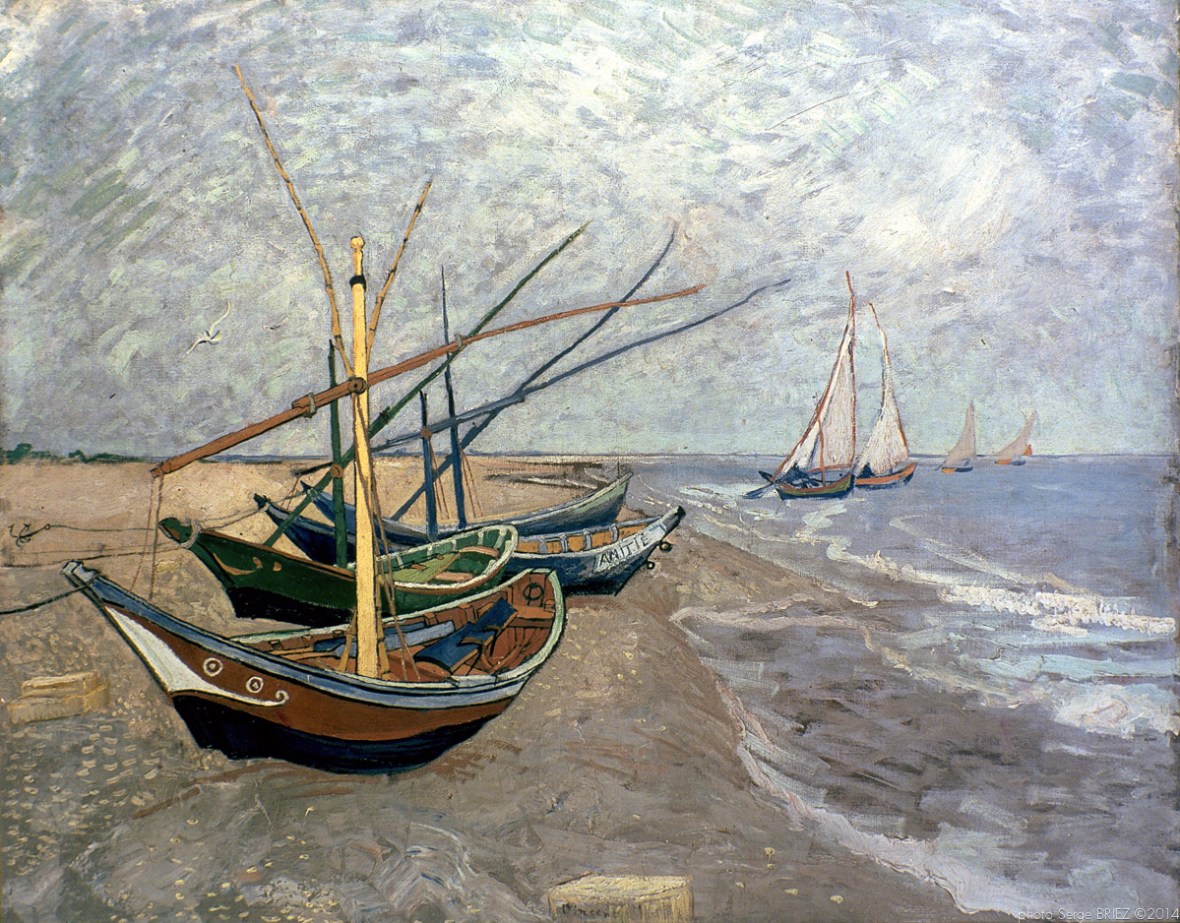 Boats of Saintes-Maries-de-la-Mer, Barques de Saintes-Maries-de-la-Mer, 1888, Van gogh’s painting photographed by Serge Briez, ©2014 Cap médiations