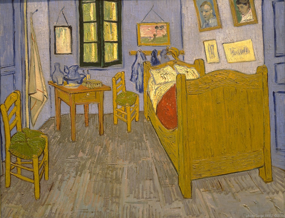 Bedroom in Arles, Chambre à coucher à Arles, 1888, Van gogh’s painting photographed by Serge Briez, ©2014 Cap médiations