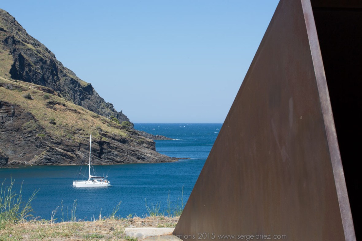 PASSAGES, Dani Karavan en hommage à Walter Benjamin - photo Serge Briez ®capmediations.2015 reproduction iinterdite