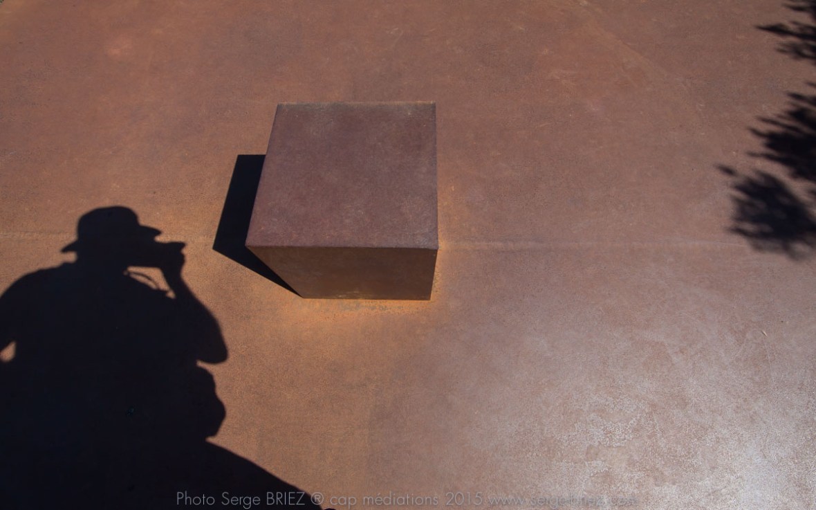 PASSAGES, Dani Karavan en hommage à Walter Benjamin - photo Serge Briez ®capmediations.2015 reproduction iinterdite