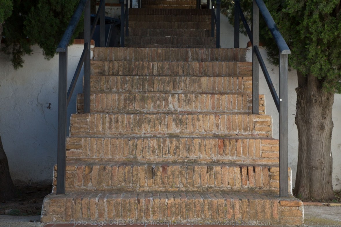 Cimetière communal de Portbou - photo Serge Briez ®capmediations.2015 reproduction iinterdite